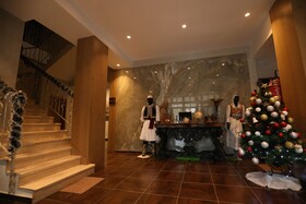 Hotel 1 Maji