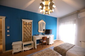 Hotel 1 Maji