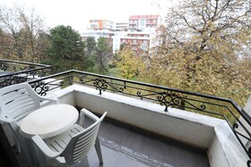 Hotel 1 Maji
