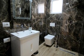 Alis Apartments
