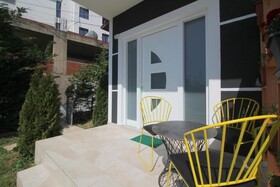 Alis Apartments