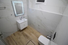 Alis Apartments