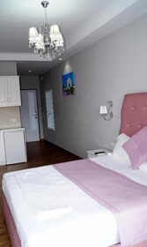 Apartments Flower Residence