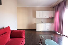 Apartments Flower Residence