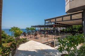 Apollon Hotel