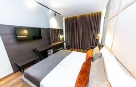 Apollon Hotel