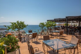 Apollon Hotel
