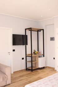 Bebi Apartments