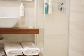 Bougainville Bay Resort & Spa