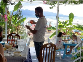 Cocktail & Dreams - Beach Hotel