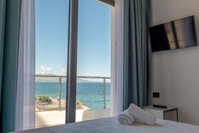 El Mare Hotel