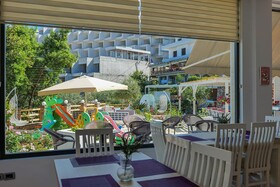 El Mare Hotel