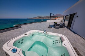 El Primero Hotel
