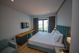 El Primero Hotel