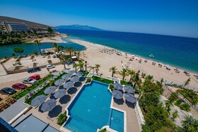 El Primero Hotel