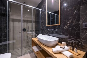 Glow Boutique Hotel & Suites