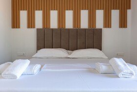 Golden Sun Hotel