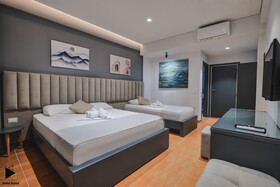 Hotel Alpha