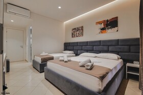 Hotel Alpha