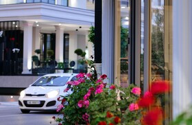 Hotel Alpha