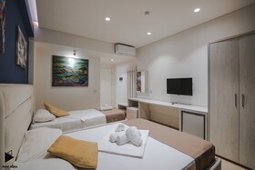 Hotel Alpha
