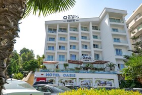 Hotel Oasis