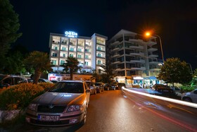 Hotel Oasis