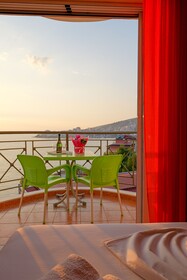 Melsi Apartments
