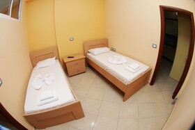 Melsi Apartments