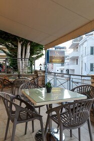 Melsi Apartments