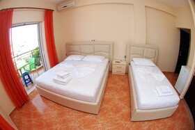 Melsi Apartments