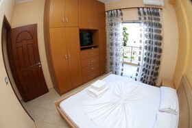 Melsi Apartments