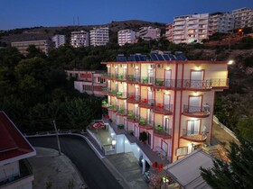 Melsi Apartments