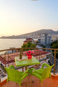 Melsi Apartments