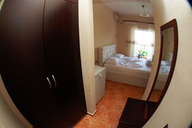 Melsi Apartments