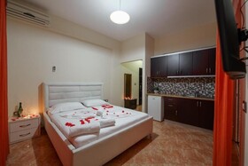 Melsi Apartments