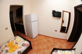 Melsi Apartments