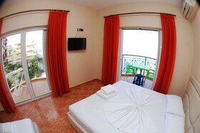 Melsi Apartments