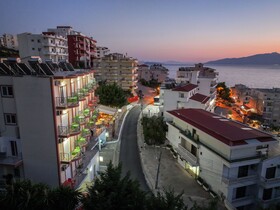 Melsi Apartments