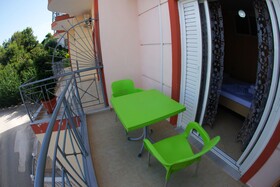 Melsi Apartments