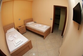 Melsi Apartments