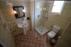 Oskar Hotel
