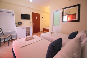 Oskar Hotel