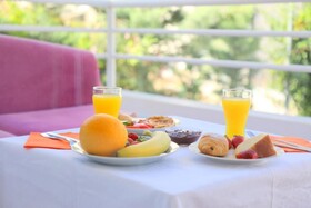 Oskar Hotel