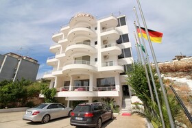 Oskar Hotel