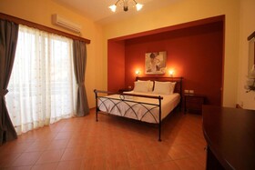 Oskar Hotel