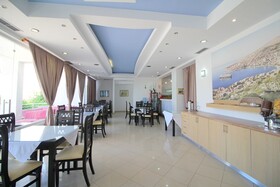 Oskar Hotel