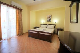 Oskar Hotel