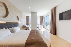 San Angelo Luxury Resort - Adults Only
