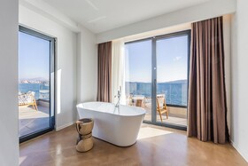 San Angelo Luxury Resort - Adults Only